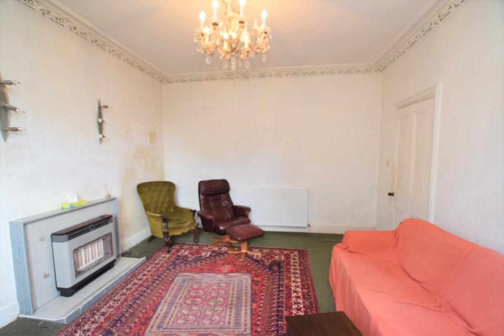 Dee Bank, 2 Kingholm Road, Dumfries, DG1 4 AX - Gri