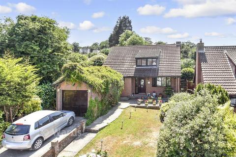 3 bedroom chalet for sale, Hillside Road, Minster-On-Sea, Sheerness, Kent