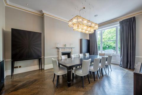 undefined, Chester Square, Belgravia SW1W 9DU and 69 Ebury Mews East, London, SW1W
