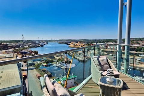 2 bedroom penthouse for sale, Patterson Road, Ipswich