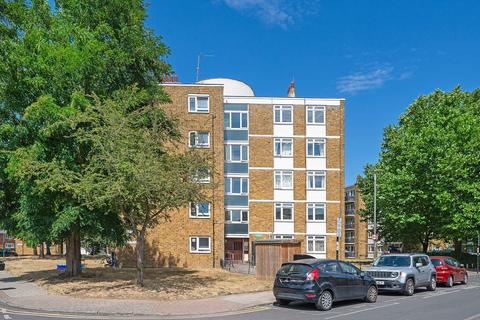 150 Strathdon Drive, London, SW17 0PP