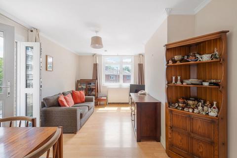 150 Strathdon Drive, London, SW17 0PP