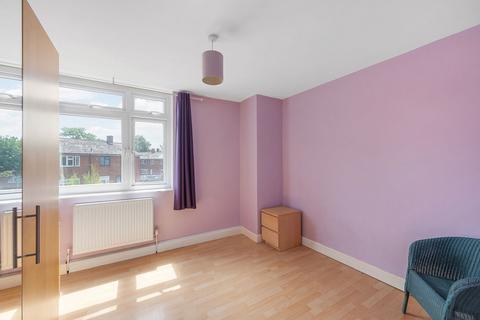 150 Strathdon Drive, London, SW17 0PP