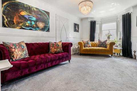 5 Annan Crescent, Chapelhall, Airdrie, ML6 8HE