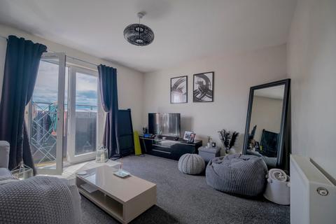 2 bedroom flat for sale, Crookston Court, Larbert FK5