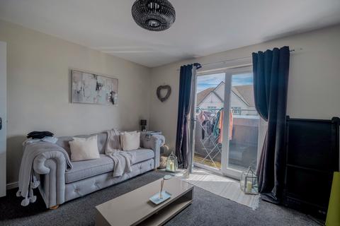 2 bedroom flat for sale, Crookston Court, Larbert FK5