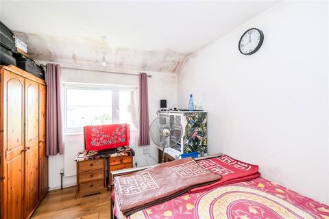31 Braintree Road, Dagenham, RM10 7NA