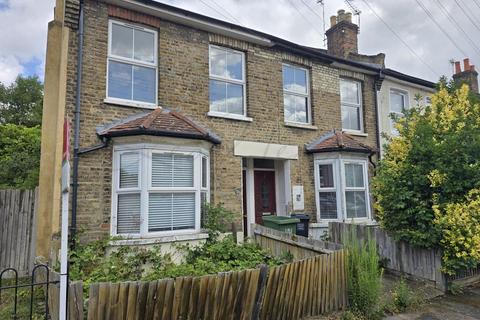 2 bedroom terraced house for sale, Ronver Road, London, SE12