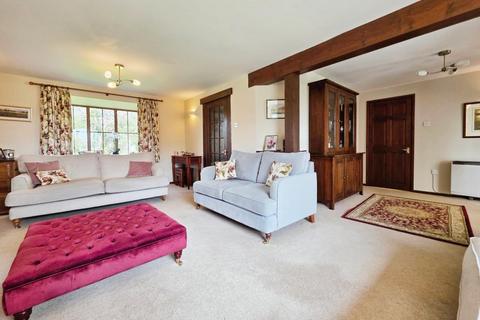 4 bedroom detached house for sale, Elmore Back, Elmore, Gloucester, GL2 3ST