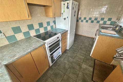3 bedroom semi-detached bungalow for sale, Cawley Lane, Heckmondwike