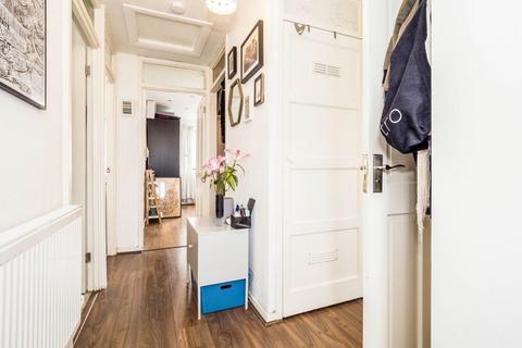 280a Clayhall Avenue, Ilford, IG5 0TD