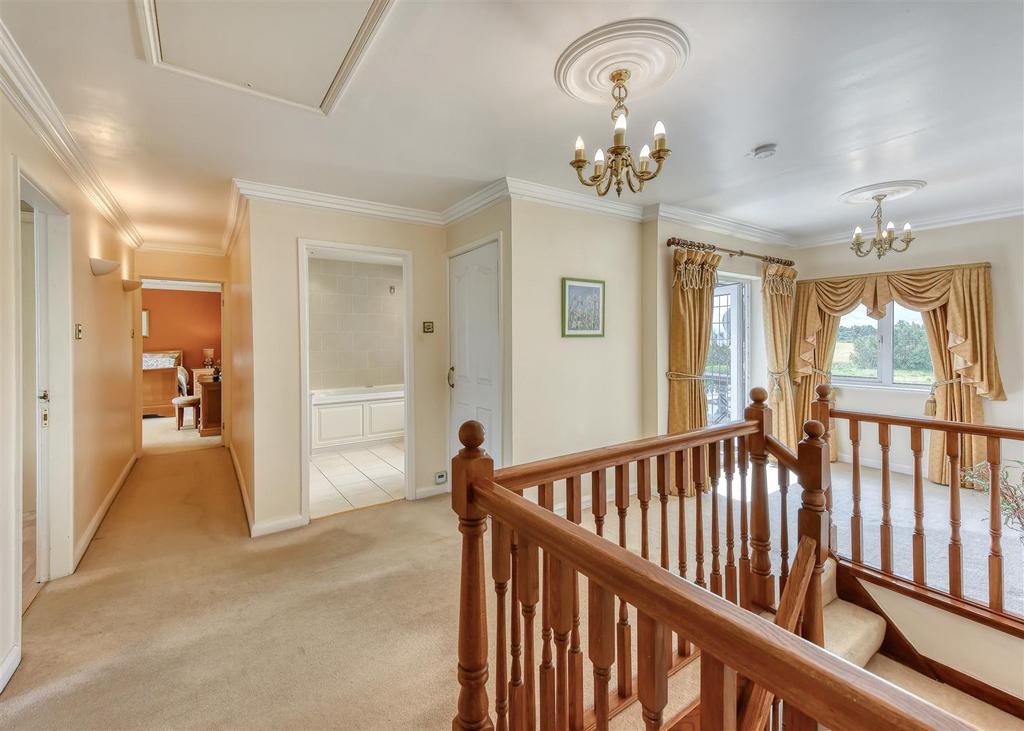 49 Sabrina Road-landing1.jpg