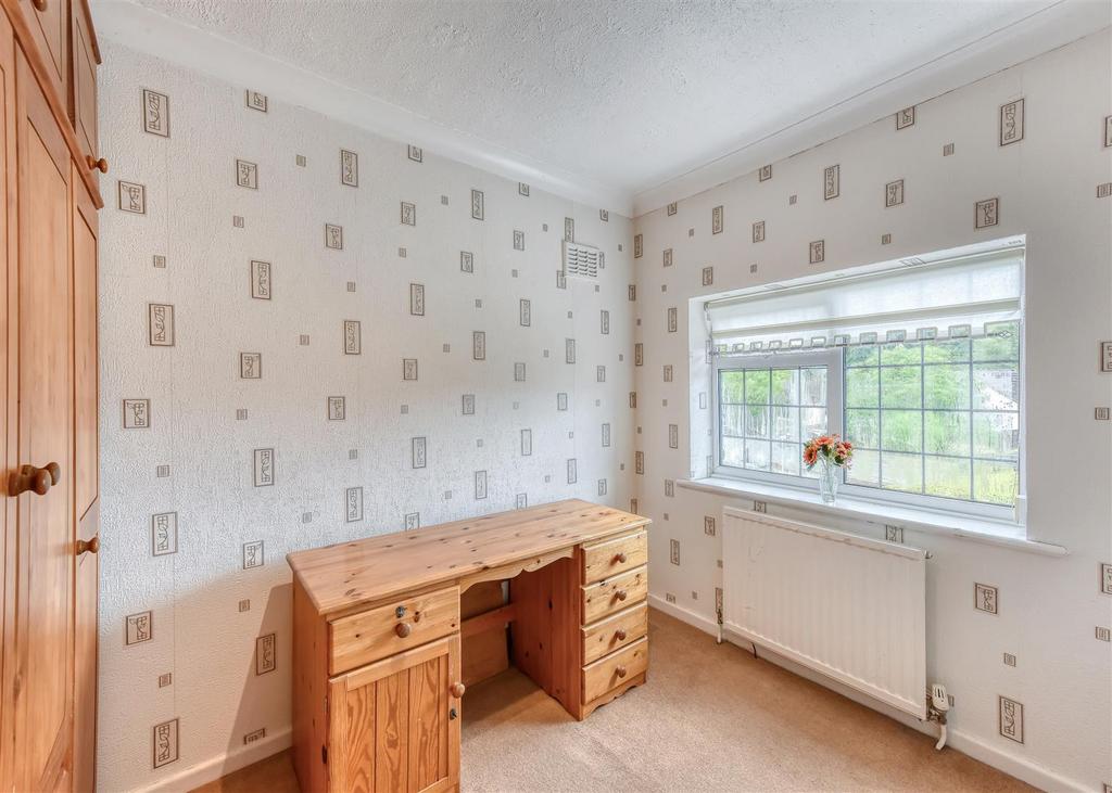 49 Sabrina Road-bed5.jpg