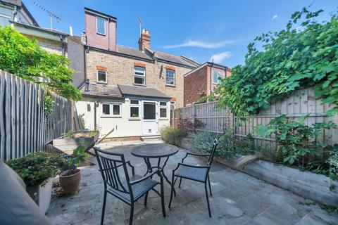 3 bedroom terraced house for sale, Lisburn Road, Newmarket CB8