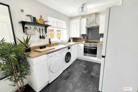106 Wooler Drive, The Middles, Stanley, DH9 6FG