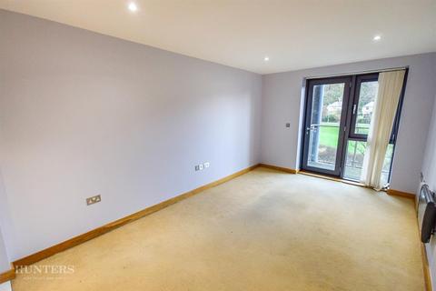 1 bedroom apartment to rent, Salts Mill Road, Shipley, BD17 7EE