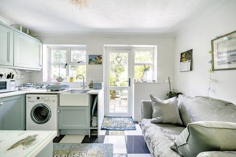 undefined, Weald Close, Guildford GU4