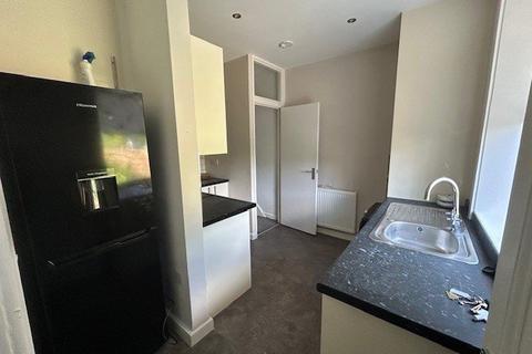 2 bedroom terraced house for sale, Oak Place, Baildon, Shipley, West Yorkshire, BD17