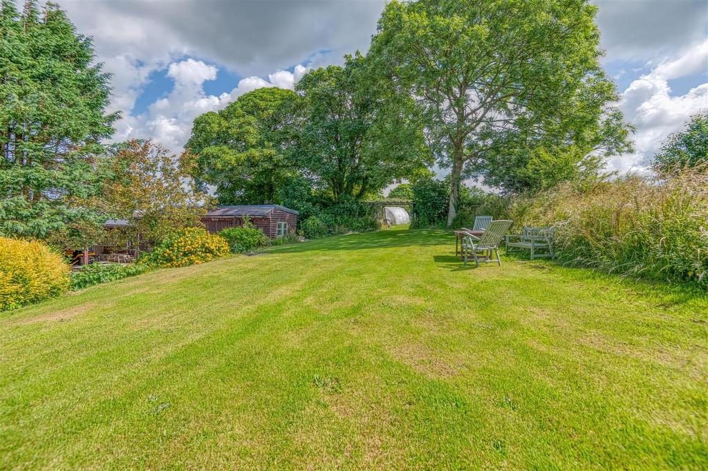  DSC1040 HDR.jpg