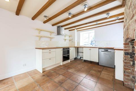 3 bedroom cottage for sale, Chapel Lane, Salford