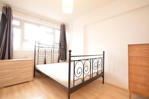 2 bedroom apartment to rent, Windlesham Grove, London SW19