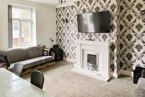 3 bedroom end of terrace house for sale, Longfield Road, Heckmondwike, WF16