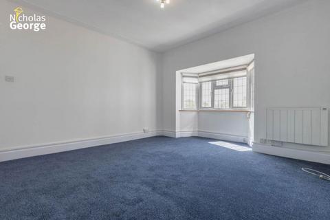 3 bedroom flat to rent, Calthorpe Mansions, Edgbaston, B15 1QS
