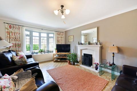 undefined, Charlton Drive, Cheltenham GL53