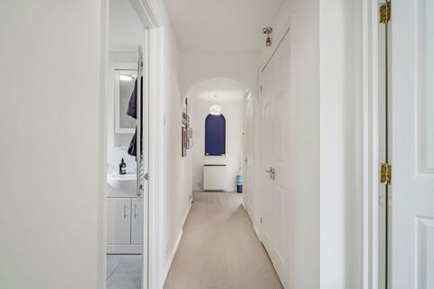 23 Barnfield Close, London, SW17 0AU