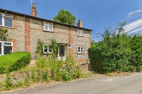 3 bedroom end of terrace house for sale, Bennett End Road