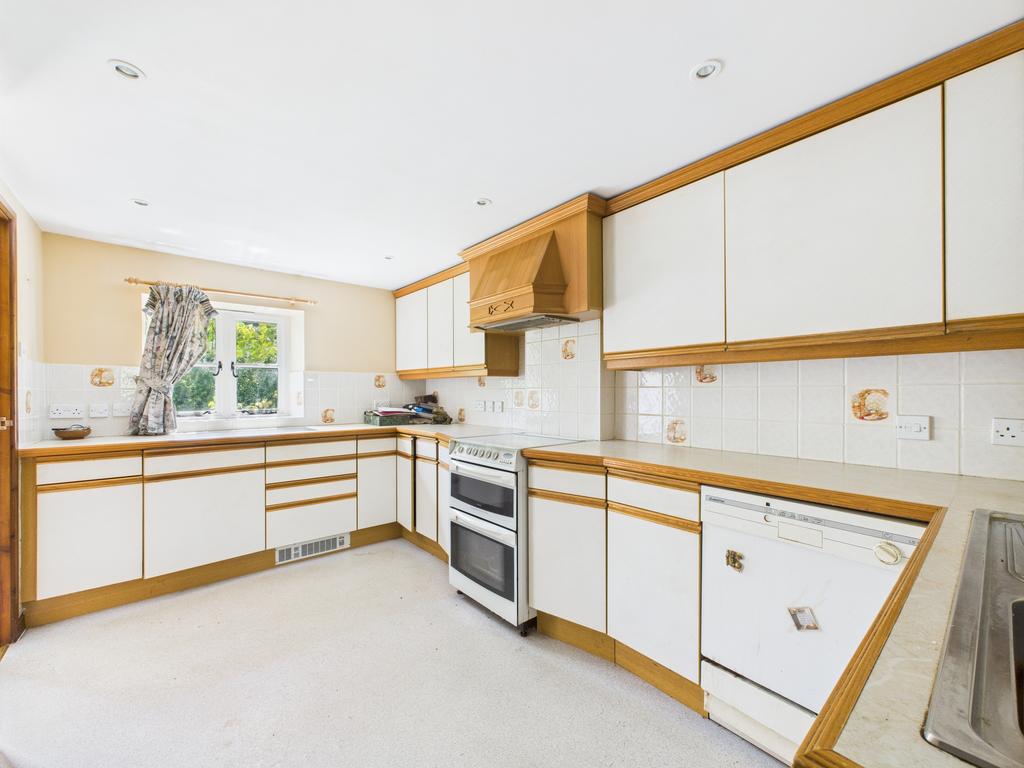 Kitchen 2