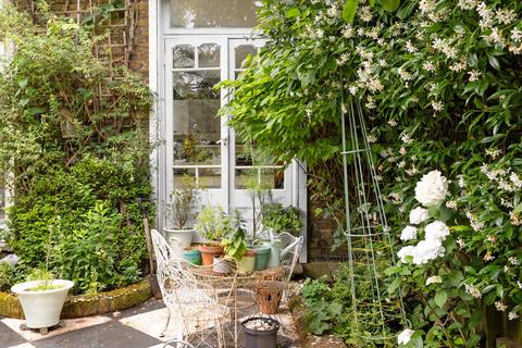 undefined, Defoe Avenue, Kew, London, TW9