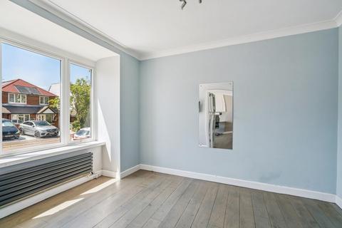 4 bedroom detached house for sale, Beechcroft Road, Bushey, WD23