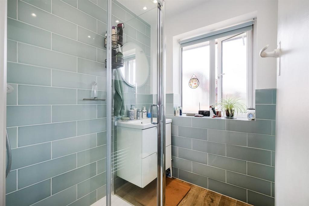 541 Longbridge Road-10 web.jpg
