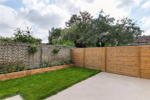 1 bedroom apartment for sale, Sutherland Road, London