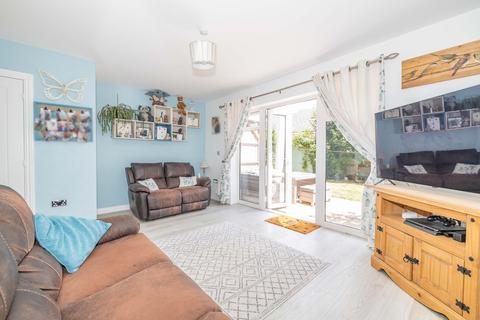 undefined, Harry Saunders Lane, Ashford, TN23