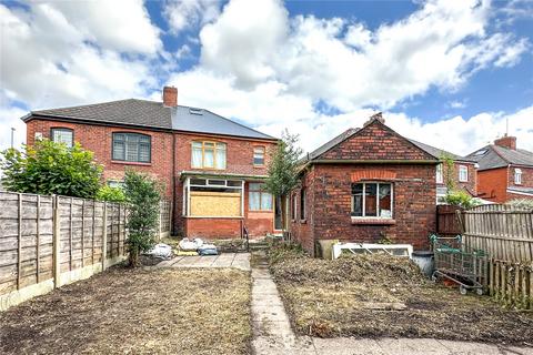 3 bedroom semi-detached house for sale, Hollinwood Avenue, Chadderton, Oldham, Greater Manchester, OL9