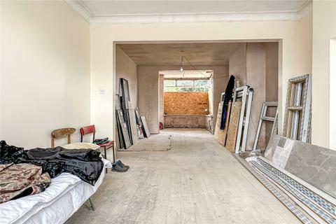 3 bedroom semi-detached house for sale, Hollinwood Avenue, Chadderton, Oldham, Greater Manchester, OL9