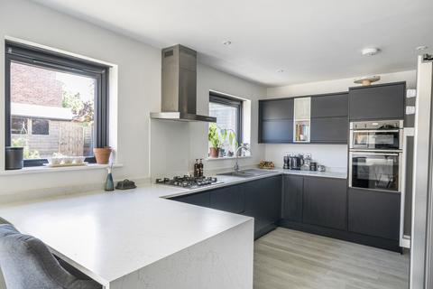 37 Applin Green, Emersons Green, Bristol, BS16 7ES