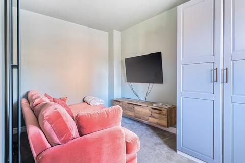 37 Applin Green, Emersons Green, Bristol, BS16 7ES