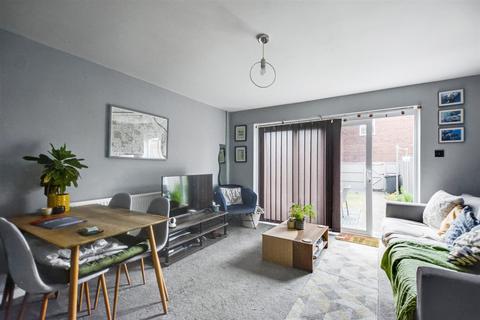 undefined, Waterloo Road, Beeston, Nottingham