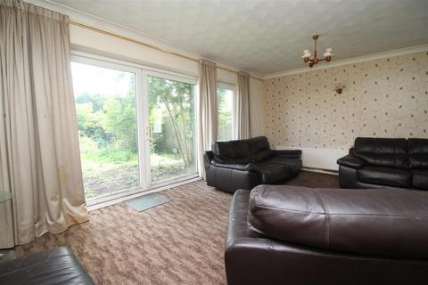21 Deerhurst Way, Eye, Peterborough, PE6 7XD