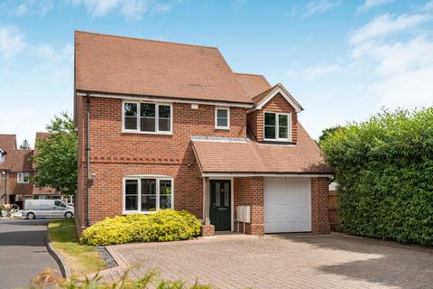 4 bedroom detached house for sale, Thornybush Gardens, Medstead, Alton, Hampshire