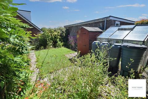2 bedroom semi-detached bungalow for sale, Elderwood Close, Eastbourne BN22