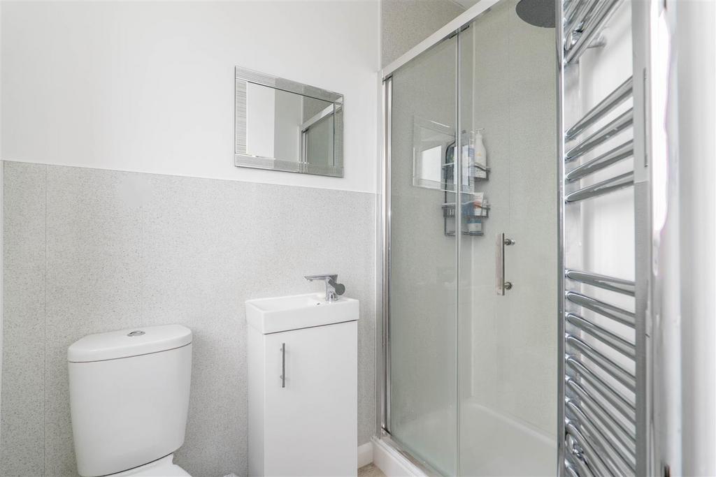 Master Bedroom Ensuite