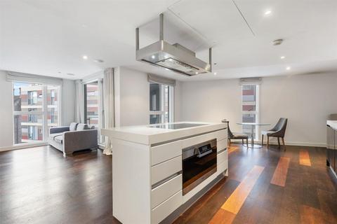 3 bedroom apartment for sale, Apartment , Moore House, Gatliff Road, London