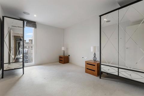 3 bedroom apartment for sale, Apartment , Moore House, Gatliff Road, London