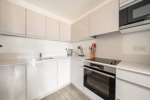 1 bedroom apartment for sale, Telegraph Avenue, London