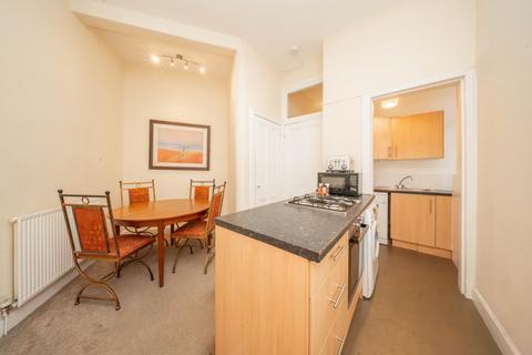 1 bedroom terraced house for sale, 13 (1F3) Murrayfield Place, Murrayfield, Edinburgh, EH12