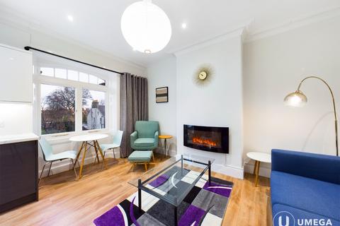 1 bedroom apartment to rent, High Street, Musselburgh, Edinburgh, EH21